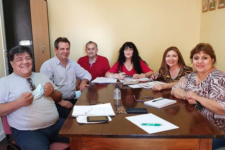 La enfermería de Córdoba, en busca del apoyo social - Nota de La Voz del Interior